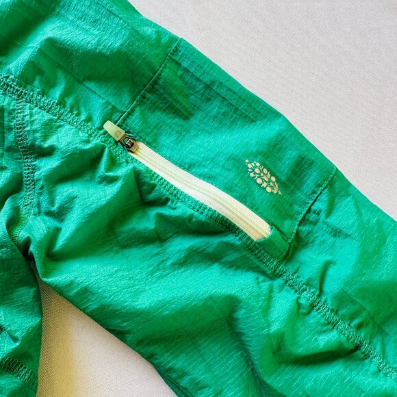 Free People Movement Great Escape Run Windbreaker Jacket Women's Small Green Run - Picture 5 of 14